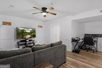 912 Pineland Avenue #APT 4, Hinesville, GA 31313 - Photo 13