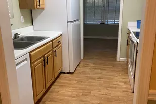 126 Caroline Ct, Gay, GA 30218 - Photo 7