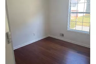 5741 Wellborn Oaks Ct, Lithonia, GA 30058 - Photo 11