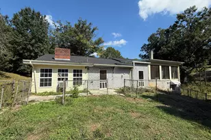 4 Poppys Ln, Toccoa, GA 30577 - Photo 3