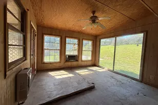 4 Poppys Ln, Toccoa, GA 30577 - Photo 15