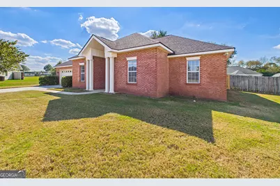 305 Thornwood Drive, Bonaire, GA 31005 - Photo 3