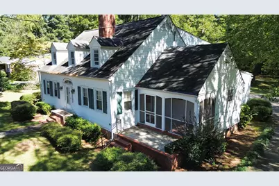 803 Dolvin Avenue, Union Point, GA 30669 - Photo 1