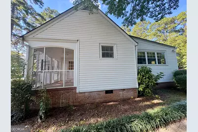 803 Dolvin Avenue, Union Point, GA 30669 - Photo 13
