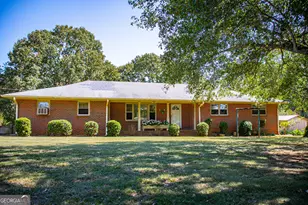 677 Upper Caldwell Rd, Bowdon, GA 30108 - Photo 1