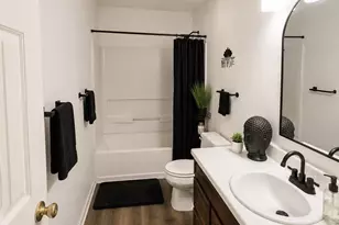 7953 Woodlake Dr, Riverdale, GA 30274 - Photo 7