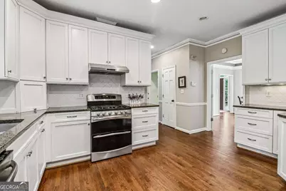 415 Holly Stream Trail, Roswell, GA 30075 - Photo 11