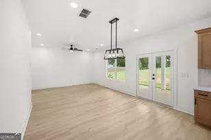 176 Llewellyn St, Clarkesville, GA 30523 - Photo 9