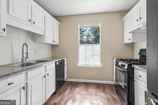 22 Canterbury Dr, Grantville, GA 30220 - Photo 17