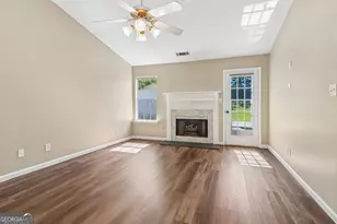 22 Canterbury Dr, Grantville, GA 30220 - Photo 9