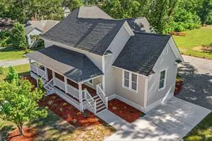 204 Fair St, Baxley, GA 31513 - Photo 5