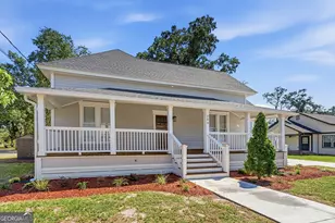 204 Fair St, Baxley, GA 31513 - Photo 1