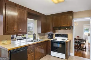 407 Westgreen Rd, Douglas, GA 31533 - Photo 15