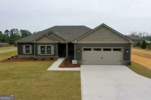 982 McCranie Dr, Metter, GA 30439 - Photo 1