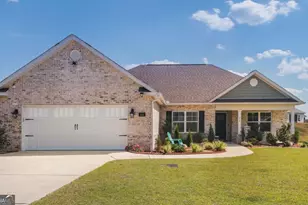 315 Creek Ridge Dr, Warner Robins, GA 31088 - Photo 1