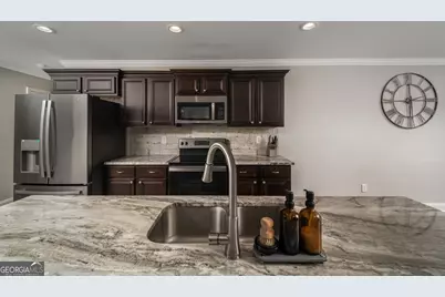 315 Creek Ridge Drive, Warner Robins, GA 31088 - Photo 11