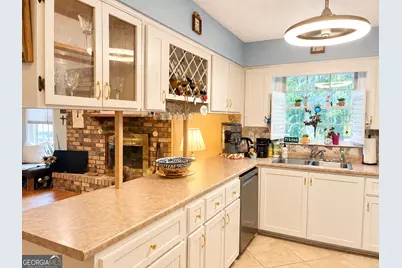 18 E Stillwood Circle, Savannah, GA 31419 - Photo 11