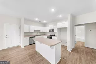 163 Landmark Cir, Statesboro, GA 30458 - Photo 7