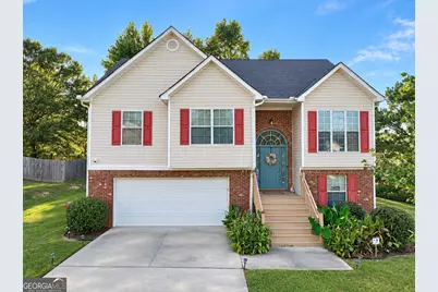 704 Tullamore Way, Hampton, GA 30228 - Photo 1