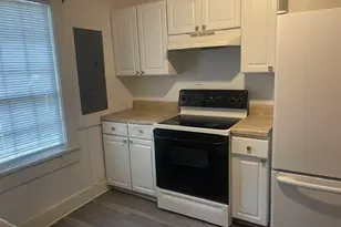 110 Hollingshed Ave SE, Milledgeville, GA 31061 - Photo 11