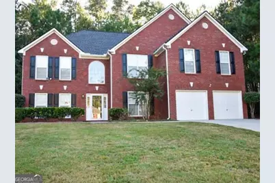 6681 Point Of Woods Drive, Stone Mountain, GA 30087 - Photo 3