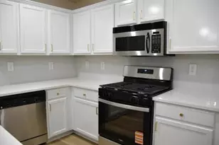 6681 Point of Woods Dr, Stone Mountain, GA 30087 - Photo 19
