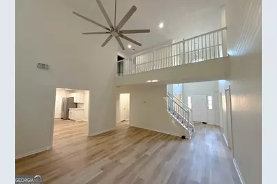 6681 Point Of Woods Drive, Stone Mountain, GA 30087 - Photo 13