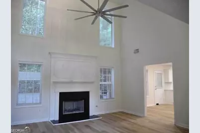 6681 Point Of Woods Drive, Stone Mountain, GA 30087 - Photo 15