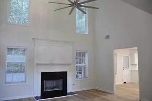 6681 Point of Woods Dr, Stone Mountain, GA 30087 - Photo 15
