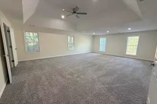 6681 Point of Woods Dr, Stone Mountain, GA 30087 - Photo 25