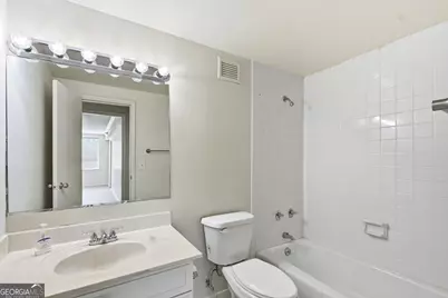 2479 Peachtree Road NE #APT 317, Atlanta, GA 30305 - Photo 21