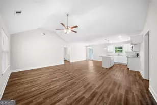 77 B Stubbs Rd, Statesboro, GA 30461 - Photo 3