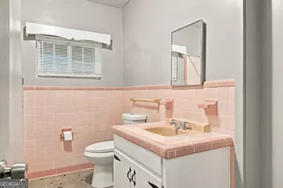 19 Watts Way SW, Rome, GA 30165 - Photo 17