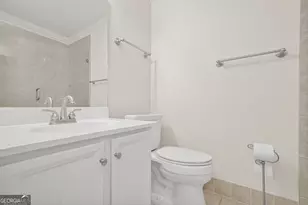 23203 Plantation Dr NE, Atlanta, GA 30324 - Photo 15