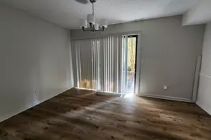 1086 Village Rd, Stone Mountain, GA 30088 - Photo 7