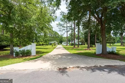 335 Main Street, Barwick, GA 31720 - Photo 47