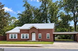 177 W Brazell St, Reidsville, GA 30453 - Photo 1
