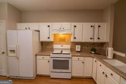 5371 Medlock Corners Drive, Peachtree Corners, GA 30092 - Photo 15