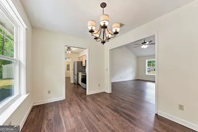 703 E Bay Avenue, Kingsland, GA 31548 - Photo 3