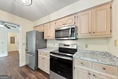703 E Bay Avenue, Kingsland, GA 31548 - Photo 19