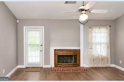 761 Hairston Terrace, Stone Mountain, GA 30088 - Photo 5
