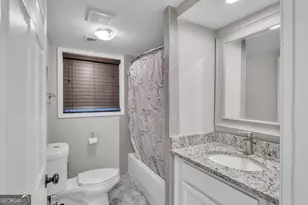 2363 Oakridge Ct, Decatur, GA 30032 - Photo 17