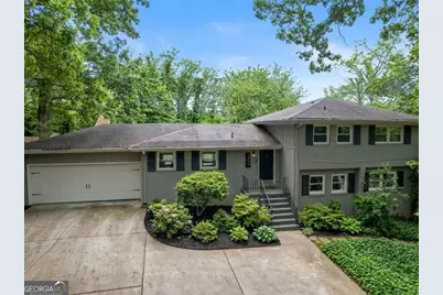 2363 Oakridge Court, Decatur, GA 30032 - Photo 3