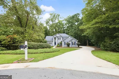 35 Parlor Circle, Sharpsburg, GA 30277 - Photo 1