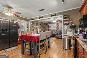 8942 Meadow Dr, Lithia Springs, GA 30122 - Photo 11
