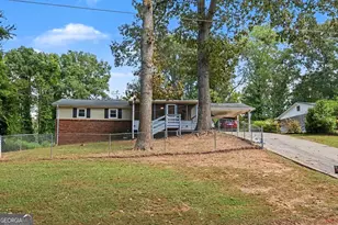 8942 Meadow Dr, Lithia Springs, GA 30122 - Photo 3