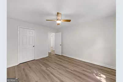 215 Sherwood Loop, McDonough, GA 30253 - Photo 11