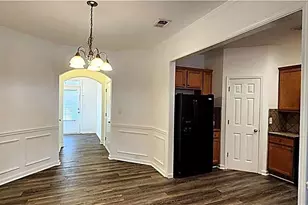 1729 Coleville Oak Ln, Lawrenceville, GA 30046 - Photo 3