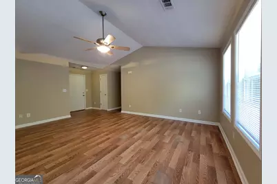 433 Shenandoah Court, Winder, GA 30680 - Photo 3