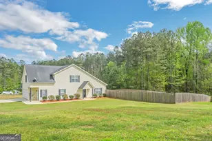 201 Christian Cir, Carrollton, GA 30116 - Photo 3